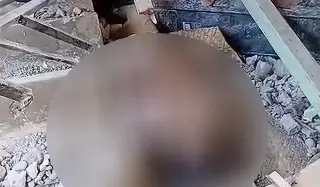 Ibu dan Dua Anaknya Tewas Tertimbun Reruntuhan Rumah Akibat Gempa di Manggarai Timur