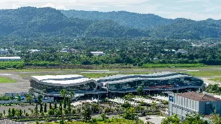 Dua Penerbangan dari Bandara Komodo Batal Terbang, Gempa Susulan Masih Jadi Ancaman