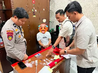 Warga Resah, Laporan Berujung Penangkapan Pengedar Sabu di Kos Belakang Warung Ikan Bakar Kedonganan