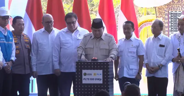 Groundbreaking PLTS 100 GWp Berubah Jadi Sesi Tanya Jawab, Bahlil Sempat Ditegur