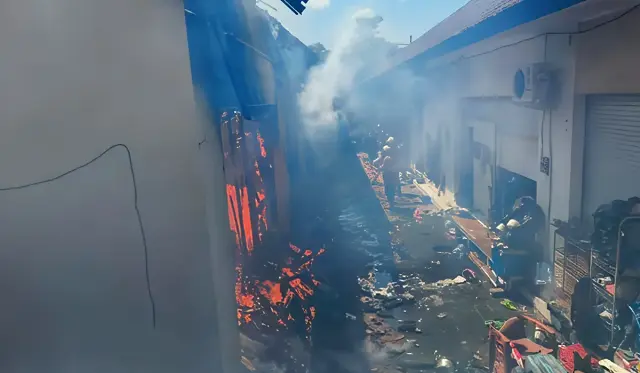 Ruko di Kuta Terbakar, Suyono Selamatkan Anak dan Mertua dari Api
