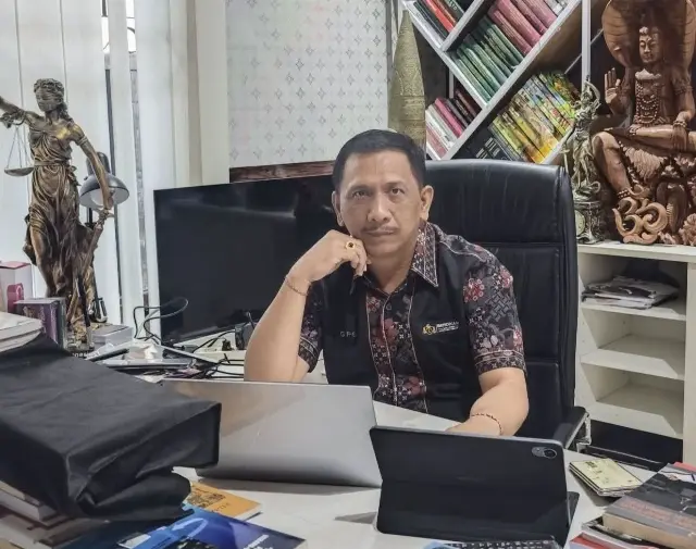 OPINI : Penargetan Hukum Yang Konyol